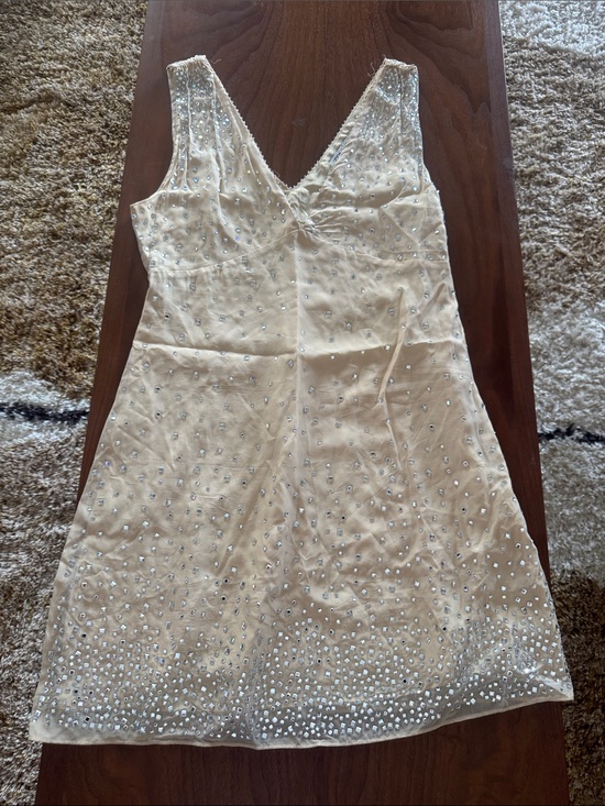 Zara Dresses & Skirts - Zara Cream Beaded V-Neck Mini Dress